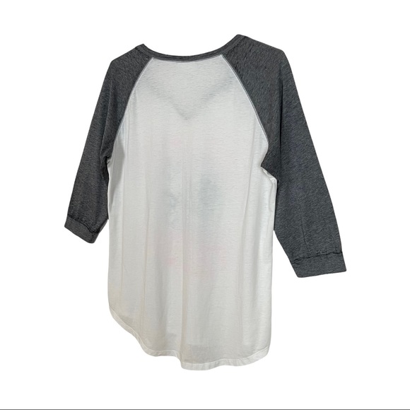 NWOT just be.. NYC Athletic Division Football Style V-notch 3/4 Sleeve T-shirt - Picture 15 of 16